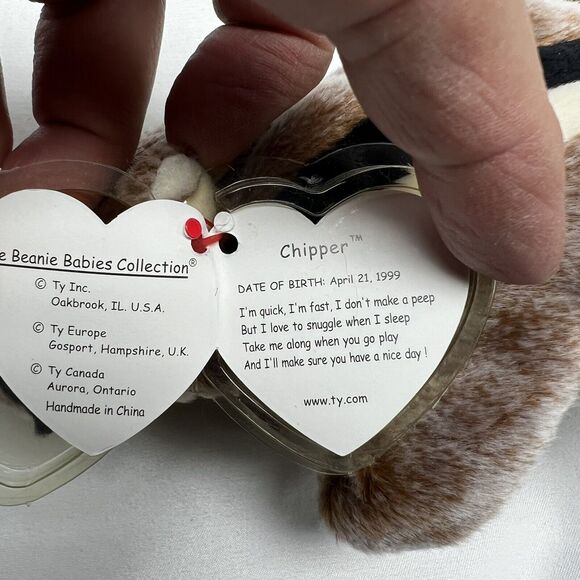 Ty Original Beanie Baby 1999 Chipper the Chipmunk MWMTs Plush In Storage Box - Picture 8 of 12